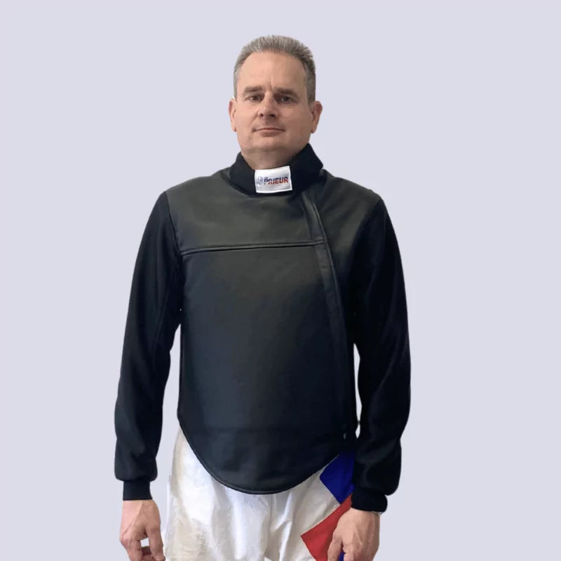 Piastrone con maniche in pelle